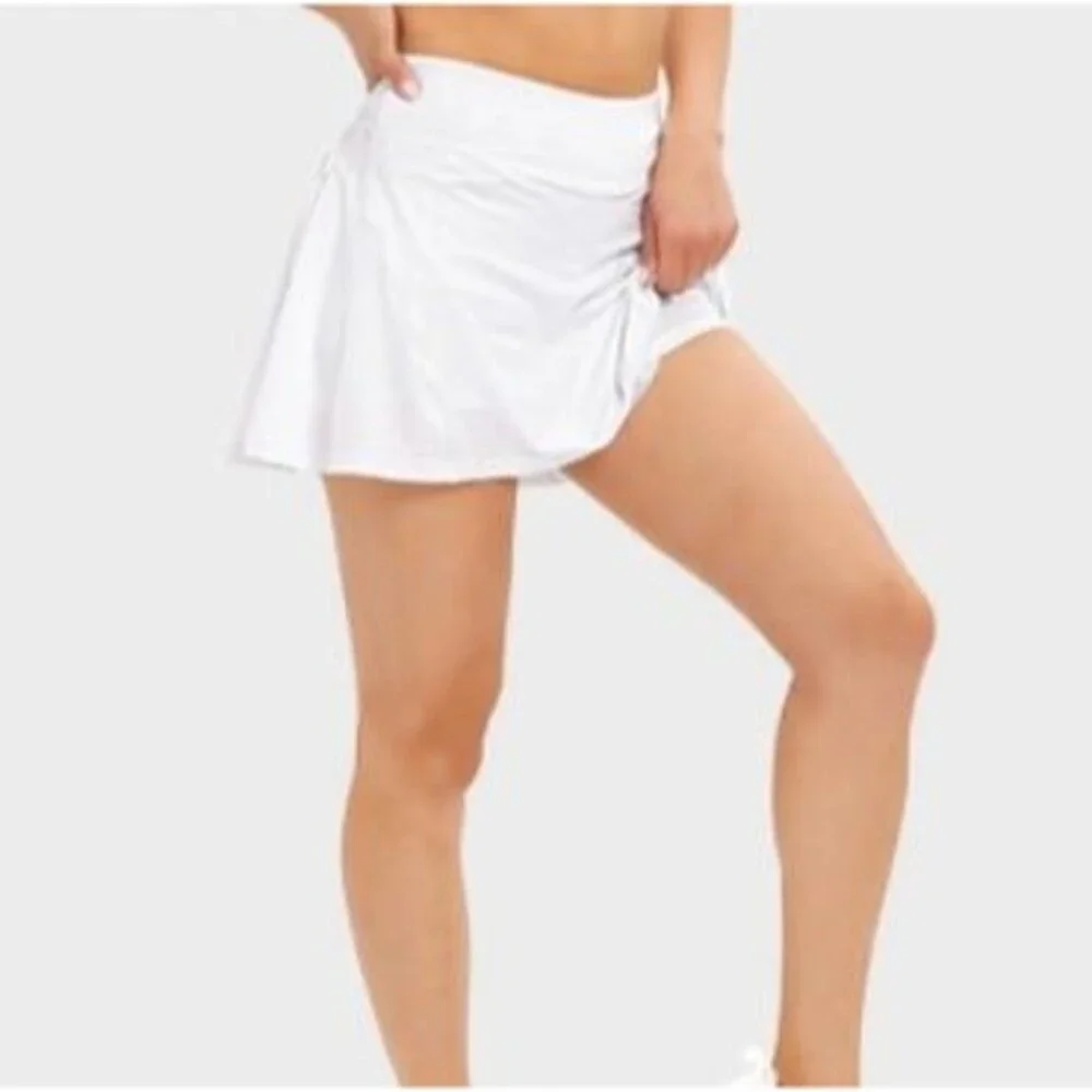 Love Fang Tennis Skort With Pockets White Size M New With Tag